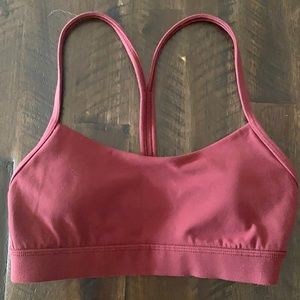 Women’s Lululemon maroon sports bra